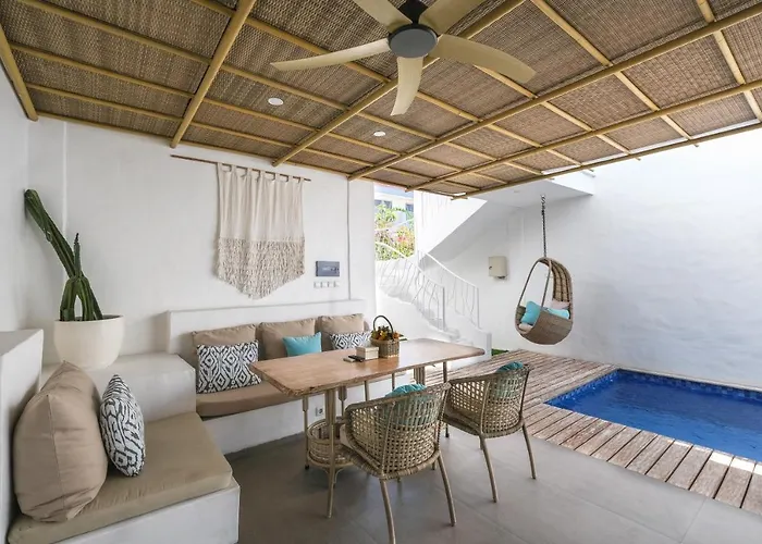 Lavana Jimbaran Villa